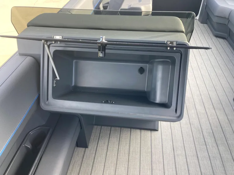 Slide: The Image of 2024 Manitou 24 EXPLORE SWITCHBACK storage compartment on boat deck - 16