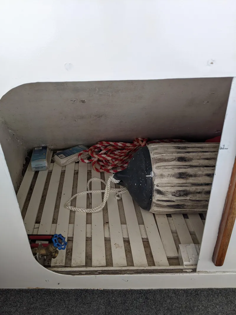 Slide: The Image of Chris-Craft 60 Roamer Flush Deck 1976 - 100