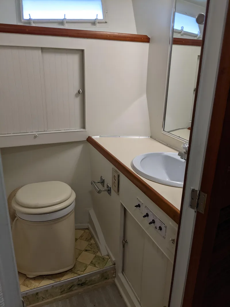 Slide: The Image of Chris-Craft 60 Roamer Flush Deck 1976 - 63