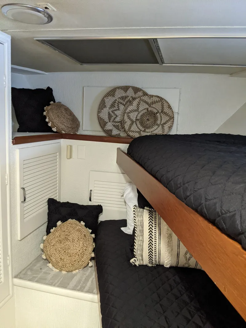 Slide: The Image of Chris-Craft 60 Roamer Flush Deck 1976 - 65