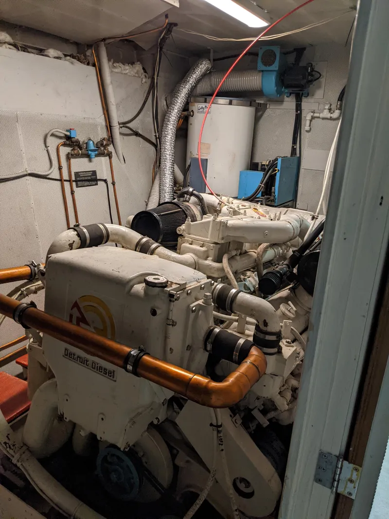 Slide: The Image of Chris-Craft 60 Roamer Flush Deck 1976 - 70