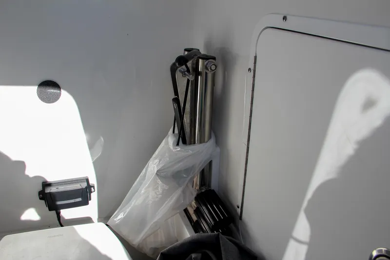 Slide: The Image of Sea Hunt Ultra 275 SE 2021 - 60