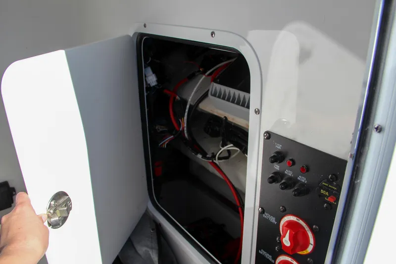 Slide: The Image of Sea Hunt Ultra 275 SE 2021 - 62