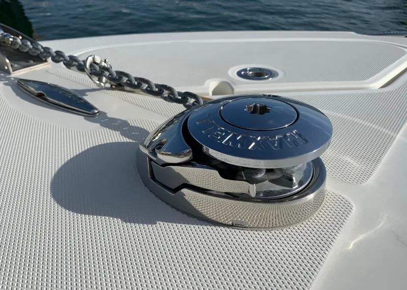 Slide: The Image of Close-up of a Maxwell anchor windlass on a 2014 Hydra-Sports Siesta boat. - 13