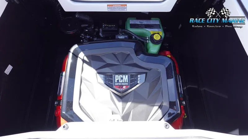 Slide: The Image of Nautique G25 - 14