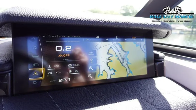 Slide: The Image of Nautique G25 - 25