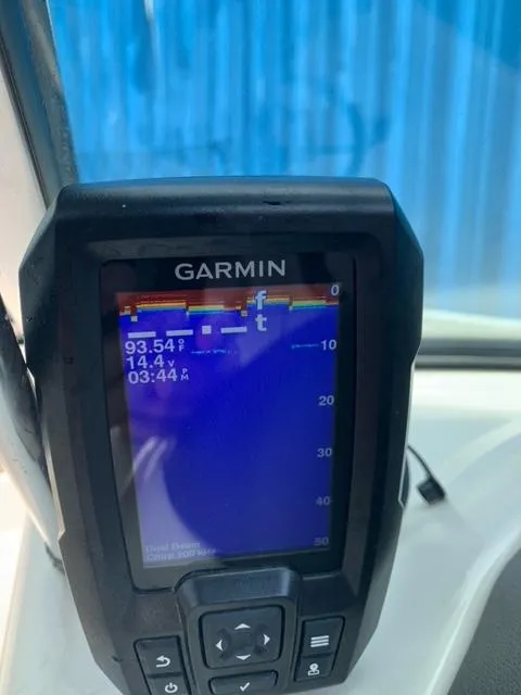 Slide: The Image of Garmin fishfinder display on a 2005 Sea Ray 180 Sport boat. - 17