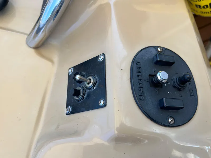 Slide: The Image of Carver 444 Cockpit Motor Yacht 2002 - 14