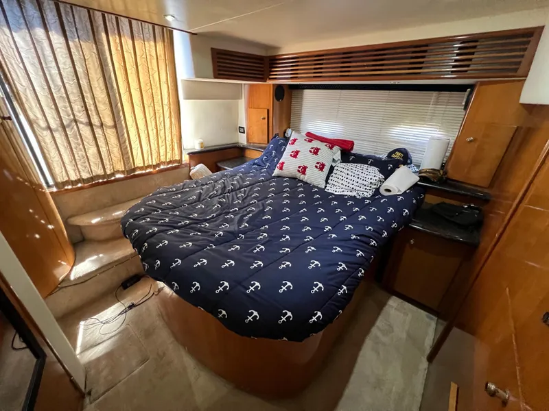 Slide: The Image of Carver 444 Cockpit Motor Yacht 2002 - 4