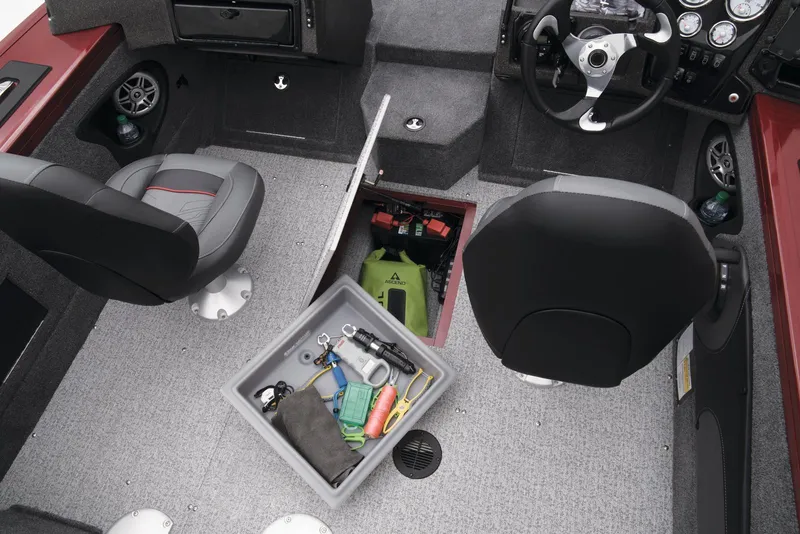 Slide: The Image of Tracker Targa V-18 Combo 2024 - 21