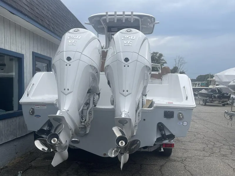 Slide: The Image of 2024 Sea Hunt Gamefish 27 FS with twin Yamaha 250 V6 outboard engines. - 5