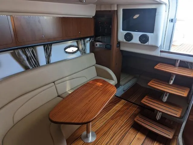 Slide: The Image of Crownline Boats 350 SY 2023 - 10