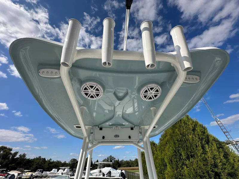 Slide: The Image of Tidewater 210 CC Adventure 2025 - 55