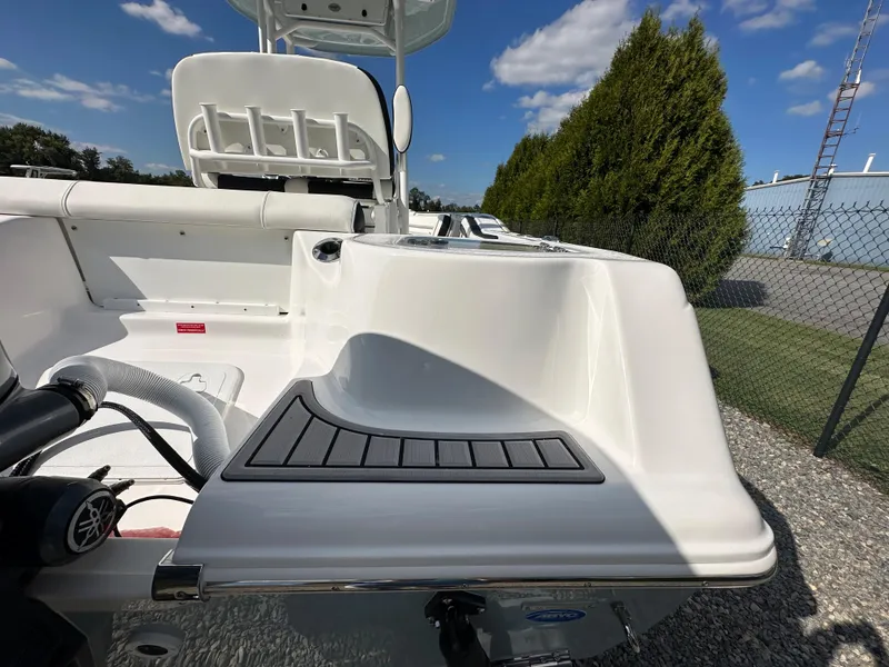 Slide: The Image of Tidewater 210 CC Adventure 2025 - 63