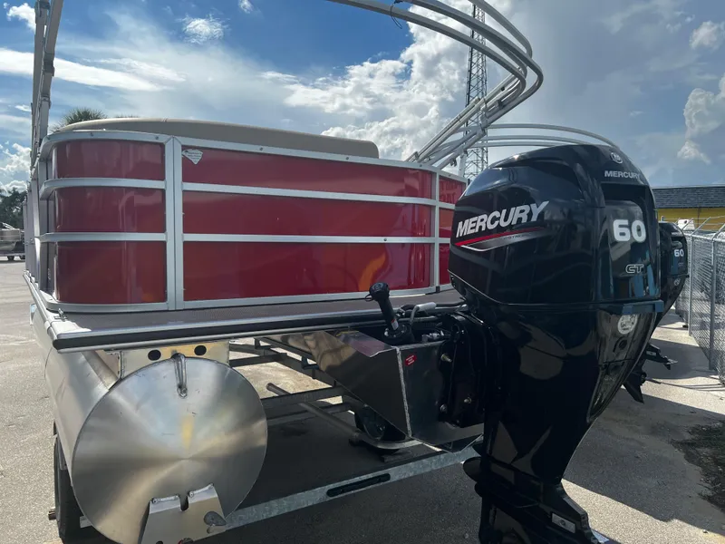 Slide: The Image of 2024 Bentley Pontoons LE 18 with Mercury 60 HP outboard motor. - 3