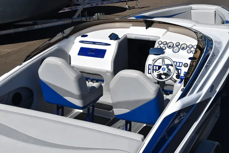 Slide: The Image of Shockwave Boats 29 Magnatude 2020 - 11