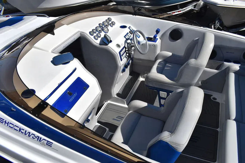 Slide: The Image of Shockwave Boats 29 Magnatude 2020 - 20