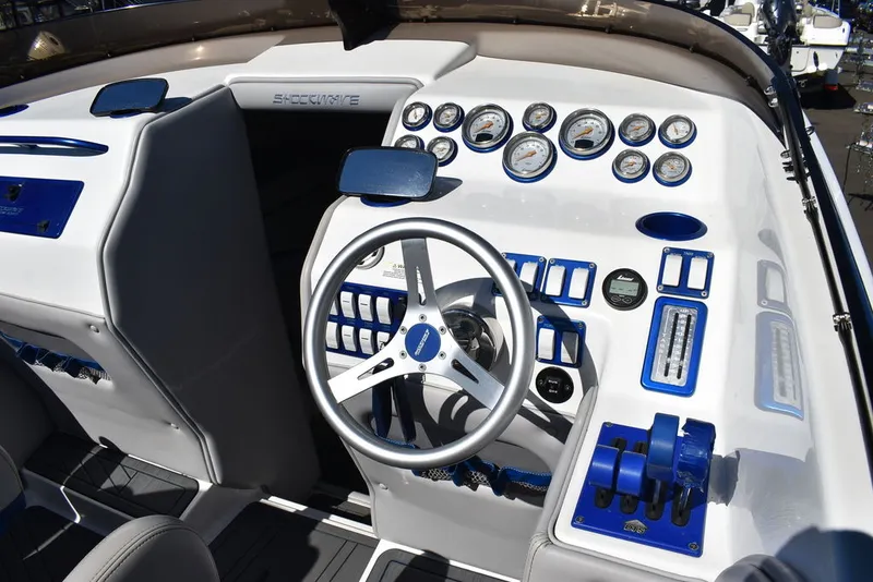 Slide: The Image of Shockwave Boats 29 Magnatude 2020 - 53