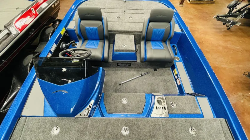 Slide: The Image of Falcon Boats F205 2024 - 19