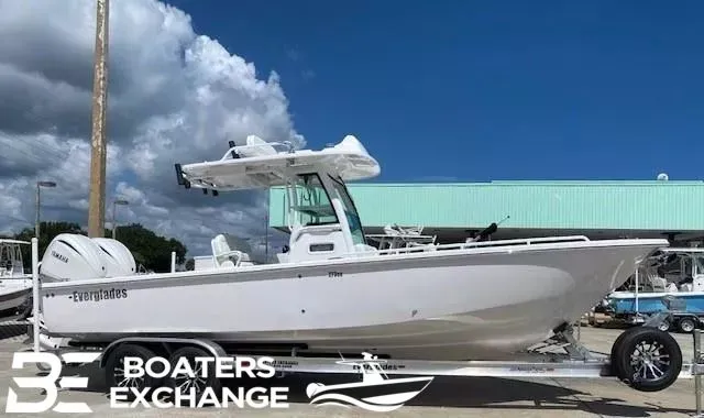 Slide: The Image of Everglades 273 Center Console 2024 - 1
