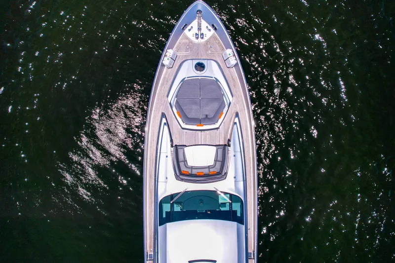 Slide: The Image of Aerial view of 2007 Pershing 90 yacht on water. - 19