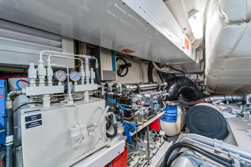 Slide: The Image of Pershing 90 2007 - 78