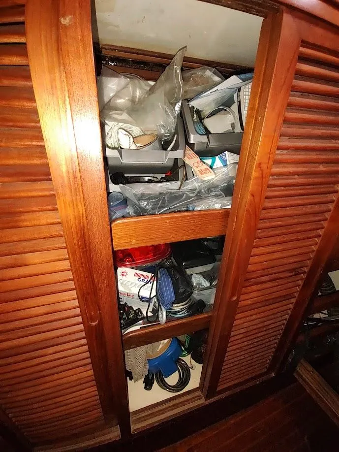 Slide: The Image of Bruce Roberts 450 1981 - 105