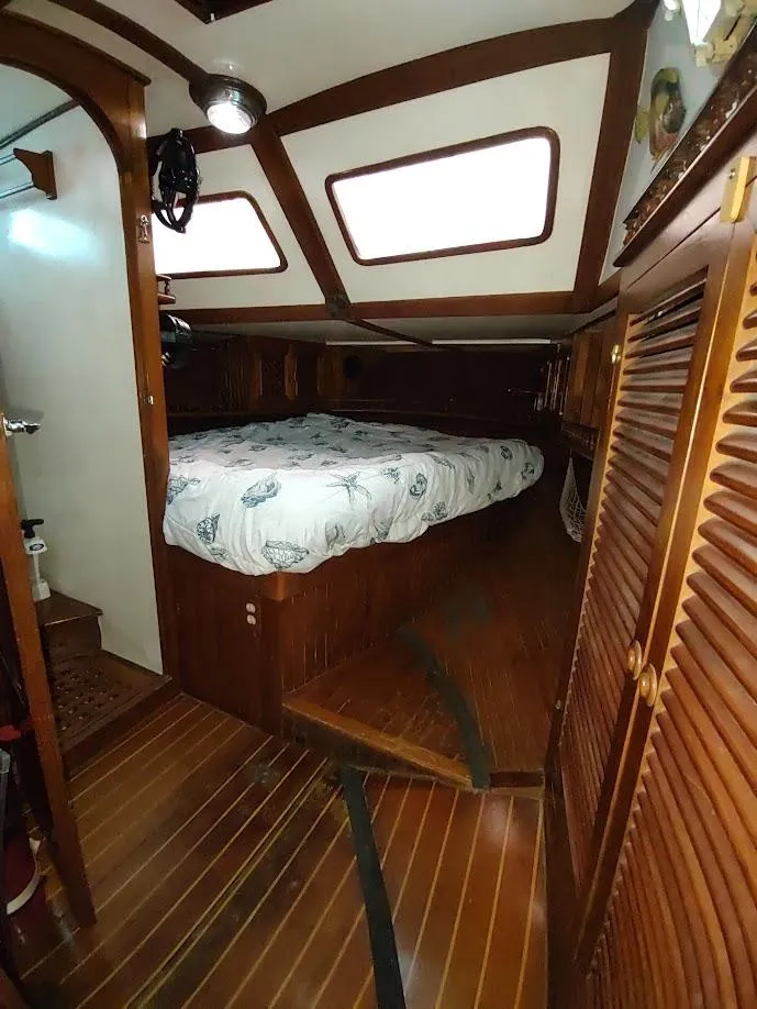 Slide: The Image of Bruce Roberts 450 1981 - 113