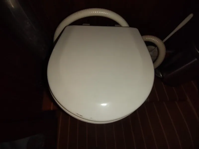 Slide: The Image of Bruce Roberts 450 1981 - 136