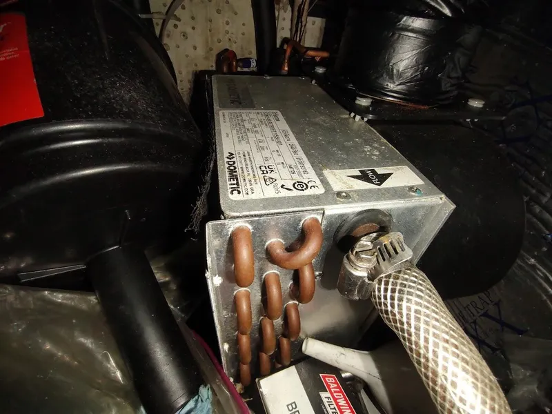 Slide: The Image of Bruce Roberts 450 1981 - 161