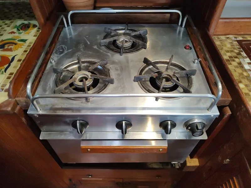 Slide: The Image of Bruce Roberts 450 1981 - 67