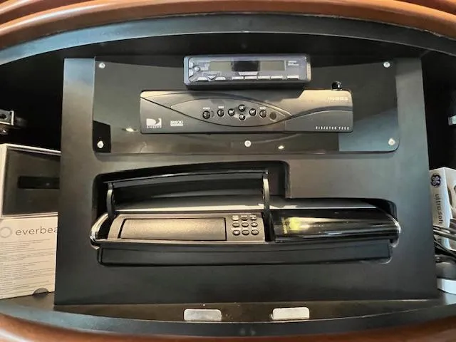 Slide: The Image of Sea Ray 500 Sundancer 2005 - 50