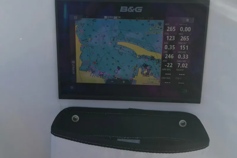 Slide: The Image of B&G navigation display on 2023 Jeanneau Sun Fast 3300 sailboat. - 21