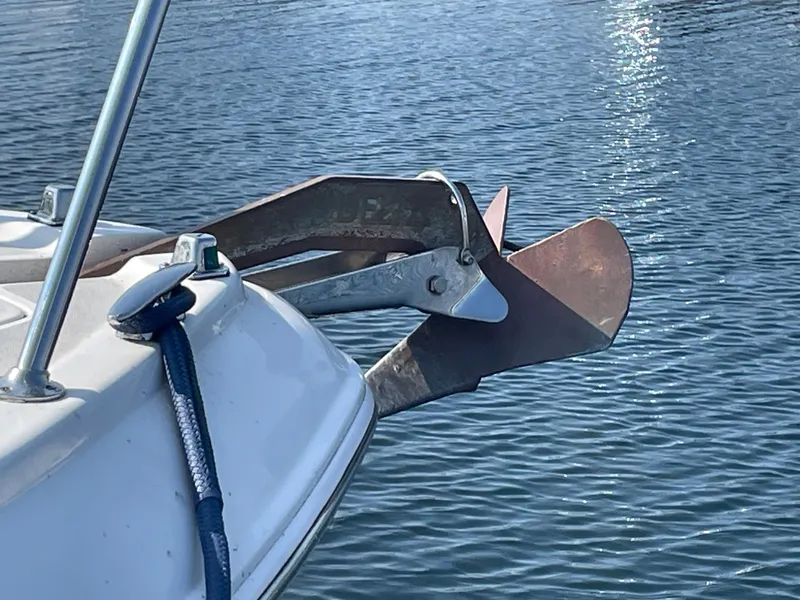 Slide: The Image of Close-up of 2007 Chaparral 330 Signature boat anchor over water. - 9