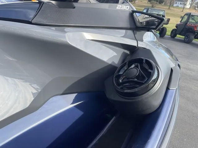 Slide: The Image of Sea-Doo GTX 230 2024 - 11