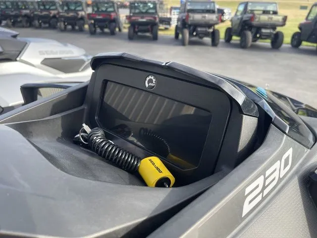Slide: The Image of Sea-Doo GTX 230 2024 - 13