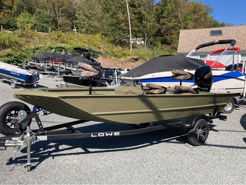 Slide: The Image of Lowe Roughneck 1660 SC 2024 - 9