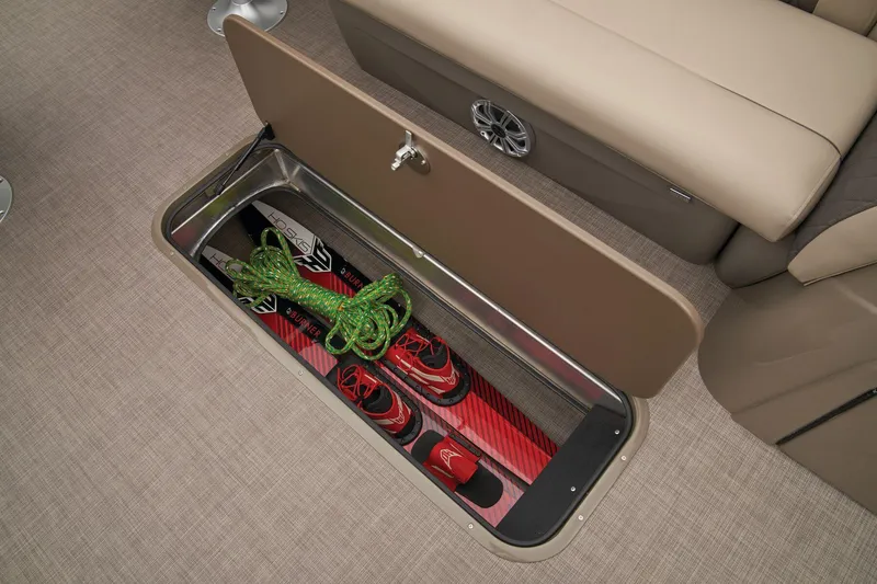 Slide: The Image of Sun Tracker Sportfish 24 XP3 - 40