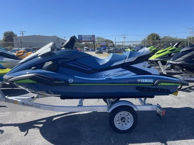 Slide: The Image of Yamaha FX Cruiser SVHO® With Audio System 2024 - 5