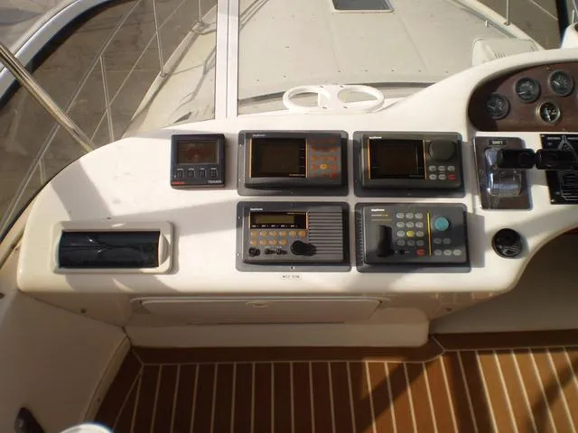 Slide: The Image of Sea Ray 420 Aft Cabin 1996 - 10