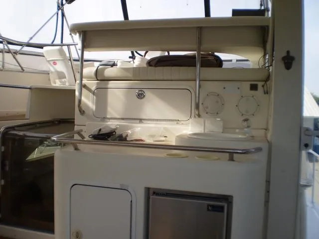 Slide: The Image of Sea Ray 420 Aft Cabin 1996 - 8
