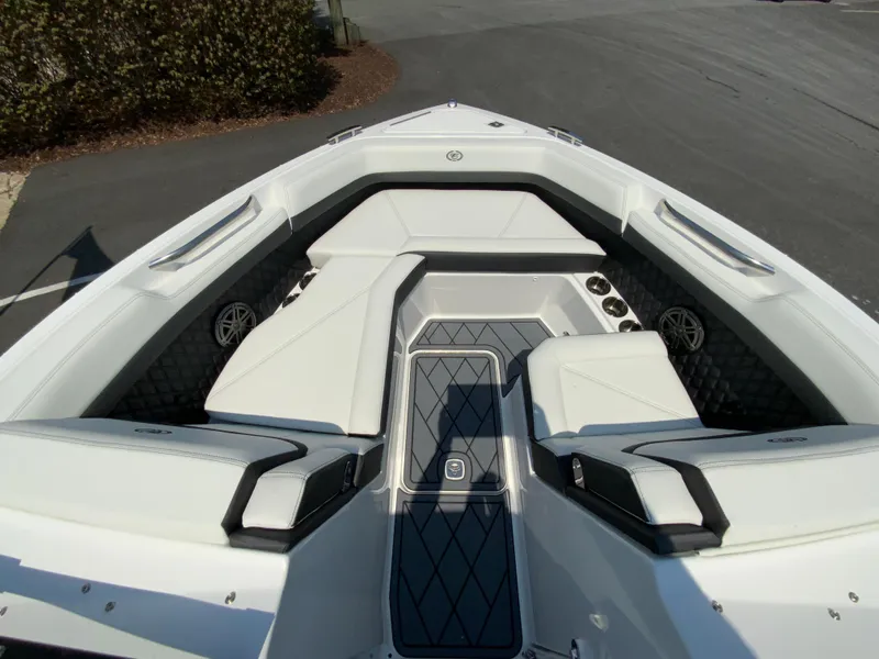 Slide: The Image of 2025 Cobalt R6 Outboard boat interior with sleek seating and modern design. - 20