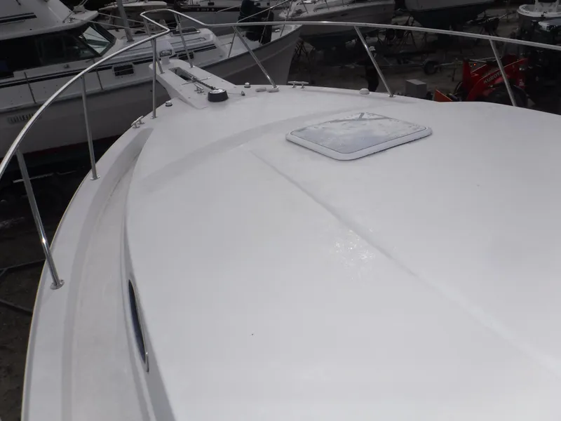 Slide: The Image of Dashboard of a 2004 Wellcraft 330 Coastal boat with instruments. - 29