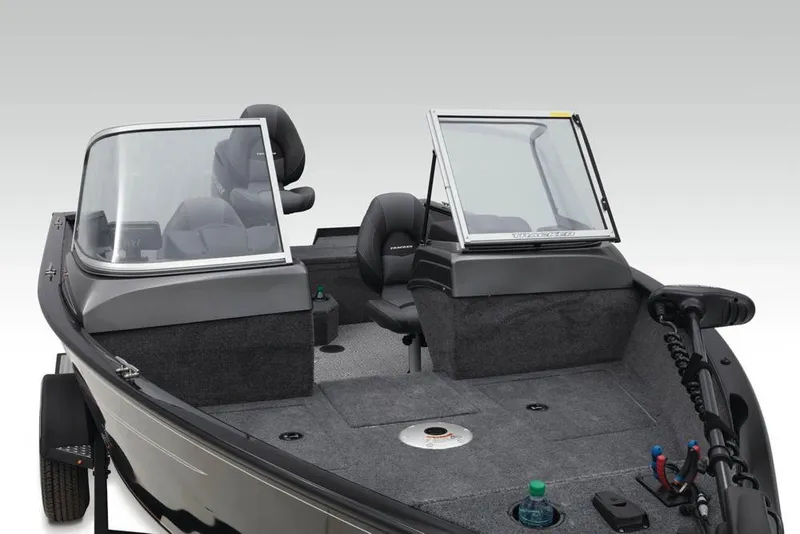 Slide: The Image of Tracker Pro Guide V-165 WT 2020 - 17