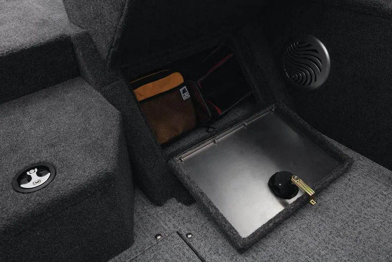 Slide: The Image of Tracker Pro Guide V-165 WT 2020 - 26