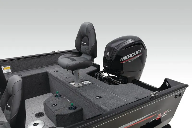 Slide: The Image of Tracker Pro Guide V-165 WT 2020 - 30