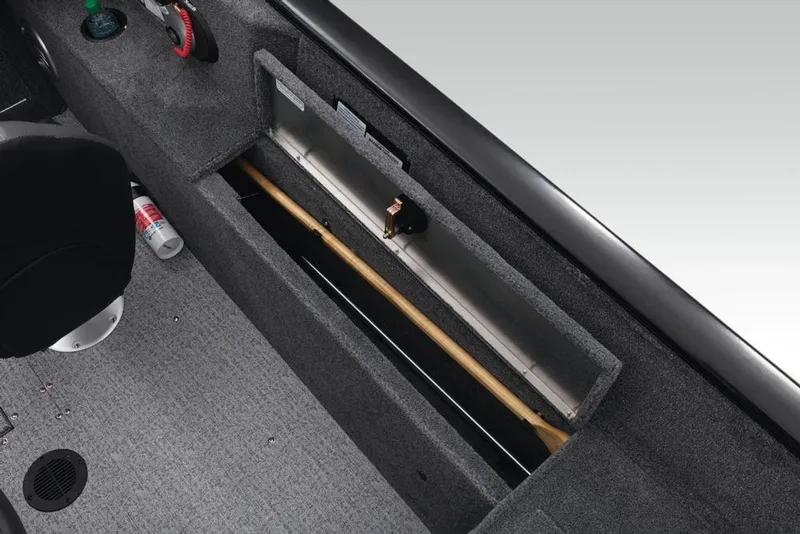 Slide: The Image of Tracker Pro Guide V-165 WT 2020 - 33