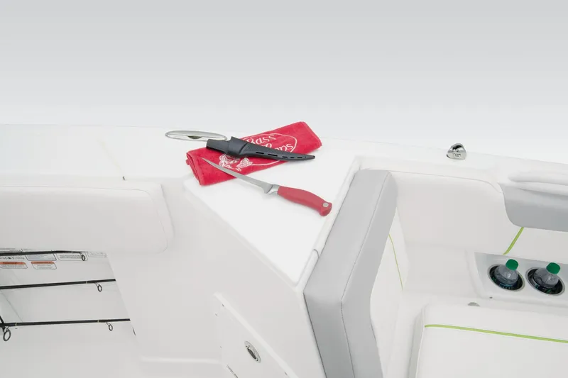 Slide: The Image of Manufacturer Provided Image: Tahoe 2150 CC - 41