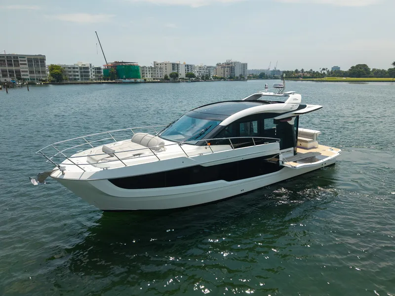 Slide: The Image of Galeon 450 HTC 2025 - 2