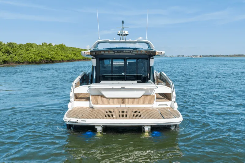 Slide: The Image of Galeon 450 HTC 2025 - 62